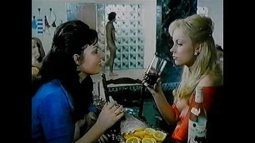 Service Girls (Germany 1976) ft. Uschi Wagner, Gina Janssen, Tina Traven, Margarethe Kuske & Karin Lorson: Milf, Vintage & Classic Porn