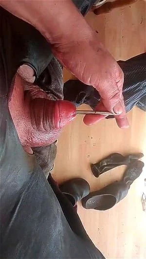 Watch from 0:03:04