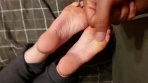 cuckold feet thumbnail