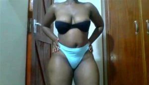 thick ebony girls thumbnail