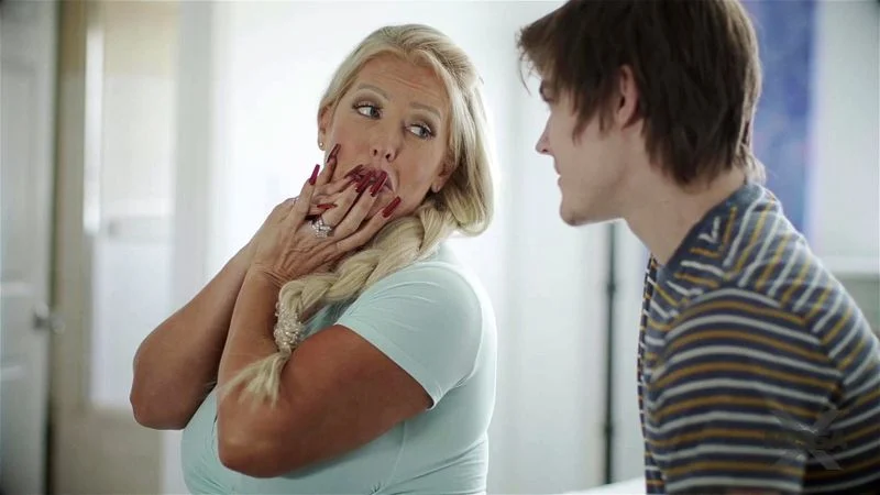 Cheering Up Mom - Alura Jenson Cheering Up Mom - Alura Jenson