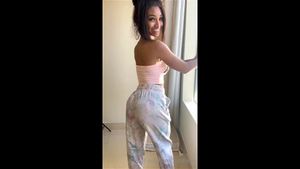 Watch from 0:00:29