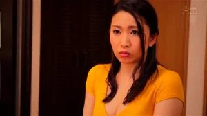 （も）若い男に溺れる美熟女 thumbnail