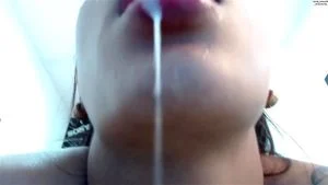 _dulcemariia+incredibly+great+lactating+milk+spraying+with+some+auto+streams_1080p 00_00_02-00_05_21