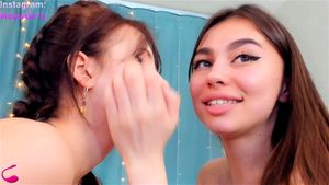 sina thumbnail