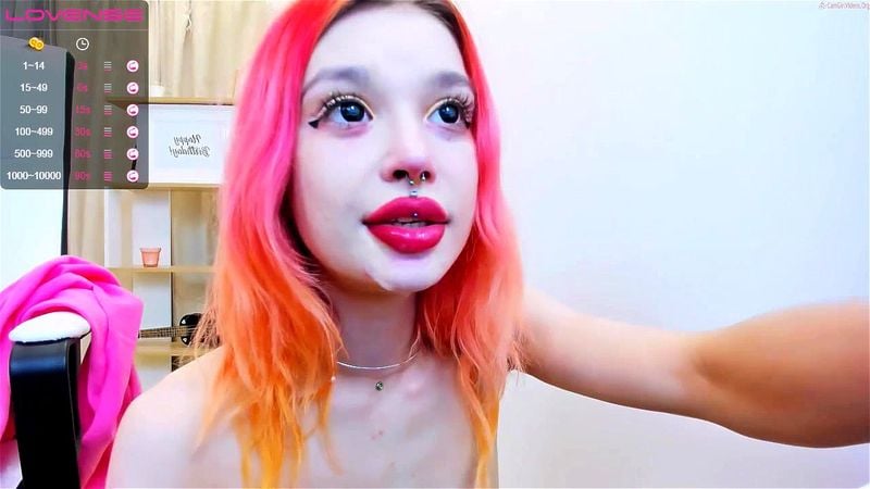 MOUTH SEX - BIZARRE MAEUP - FACEPIERCINGS - HEAVY LIPPSTICK - DEEP SWALLOWING