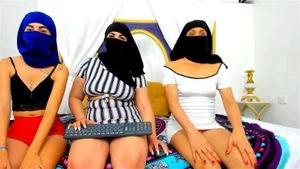 arab girls thumbnail