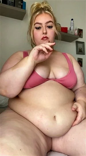 fat girl thumbnail