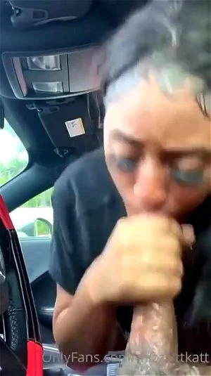 EBONY THROAT GOAT SLURPING IT UP IN THE CAR