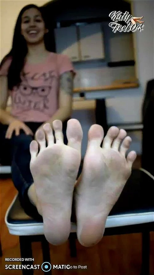 Big feet  thumbnail