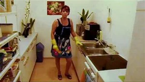 Watch from 0:00:33