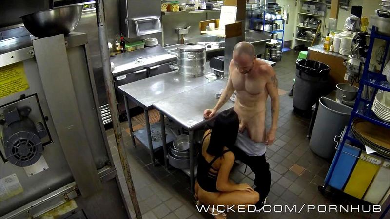 Wicked - Gianna Nicole fucks her boss in the kitchen