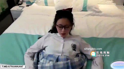 国产 女神【司雨】双洞齐开 开年金主爸爸约JK小母狗: Blowjob, Cowgirl & Missonary Porn - SpankBang