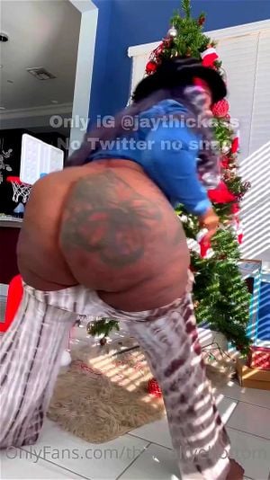 That ass huge