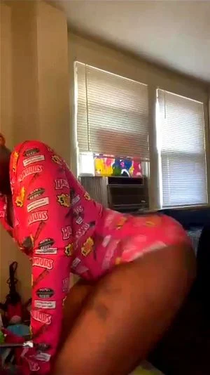 Twerkin サムネイル