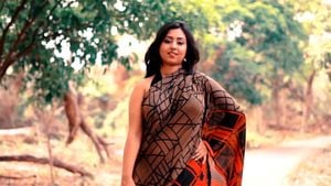 Saree Thumbnail