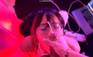 Watch from 0:04:29