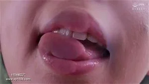 kiss and lick thumbnail