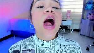 Latina Tongue thumbnail