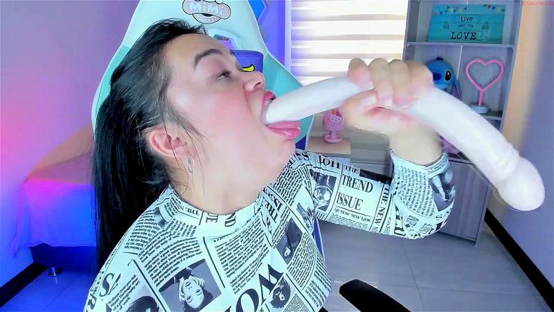 Latina Camgirl Deepthroat 2 Latina Camgirl Deepthroat 2