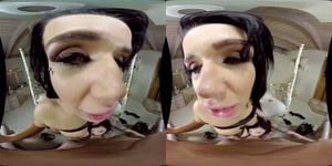Amber Ivy thumbnail