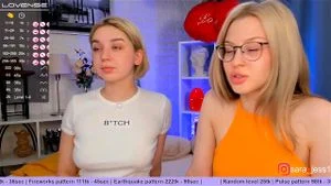 2 sluts thumbnail