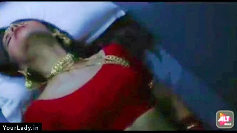 Train Wali Suhaagraat Me Bhabhi Ko mast choda Train Wali Suhaagraat Me Bhabhi Ko mast choda