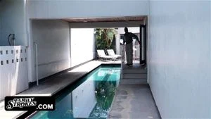 Watch from 0:01:23