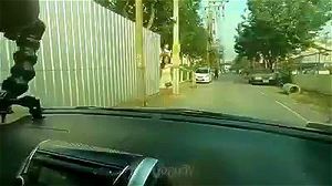 Watch from 0:00:27