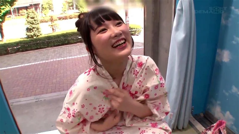マジックミラー号 浴衣美女が恥じらいつつも生まれて初めて野球拳に挑戦!