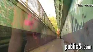 Watch from 0:01:04