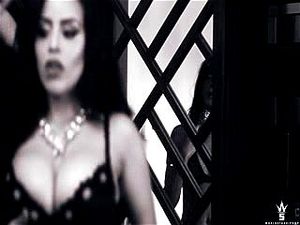 Twerk & Music Videos  thumbnail