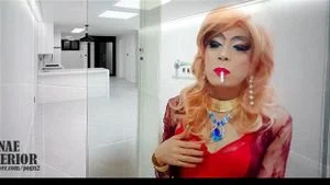 SISSY NICLO - SHEMALE - TRANSGENDER - HOT MAKEUP TRYING OUT MAKEUP SISSYBOY