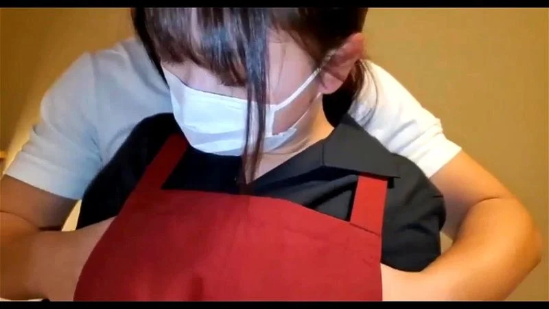 和風カファで働く色白美女に裸エプロンにしたった 和風カファで働く色白美女に裸エプロンにしたった