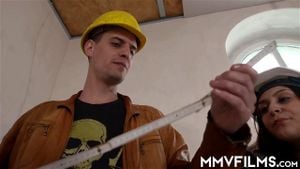 Watch from 0:01:40