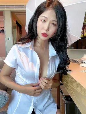 Watch from 0:00:27