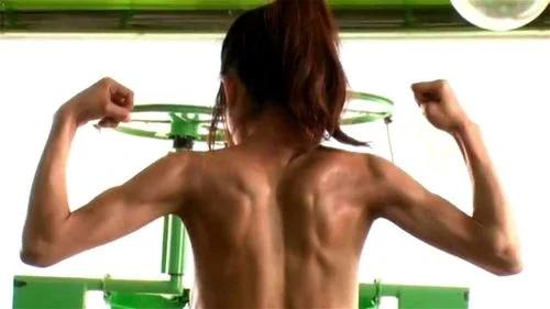 Muscle fit girls thumbnail