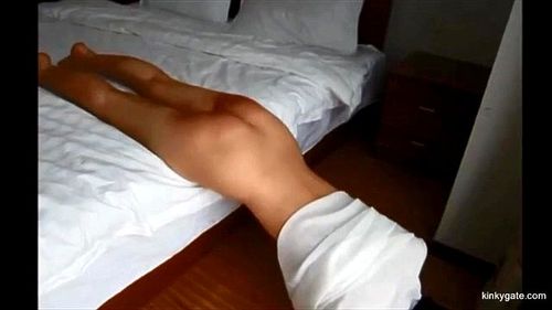 Position inhabituelle mais délicieuse ! Vidéo Porno - SpankBang