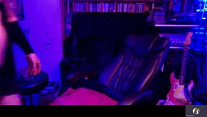 xxx thumbnail
