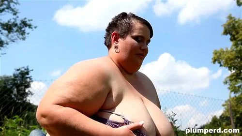 outside, big boobs, chubby, Plumperd