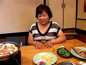 熟女おばちゃん thumbnail