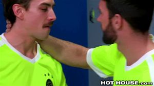 Ab 0:00:40 ansehen