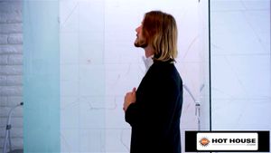 Watch from 0:01:07