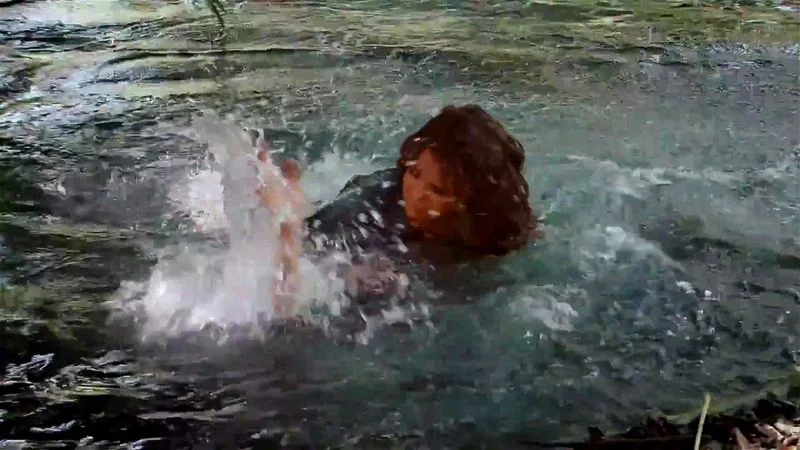 underwater catfight 1 underwater catfight 1