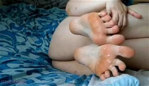 Cuckold feet  thumbnail