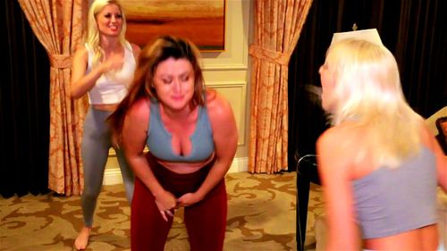 Behind her back - Xcw, Wrestling, Superheroine Porn