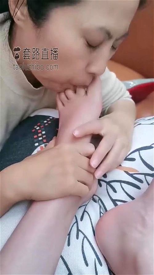 Chinese lesbian foot fetish - Chinese, Chinese Femdom, Chinese Lesbian Porn