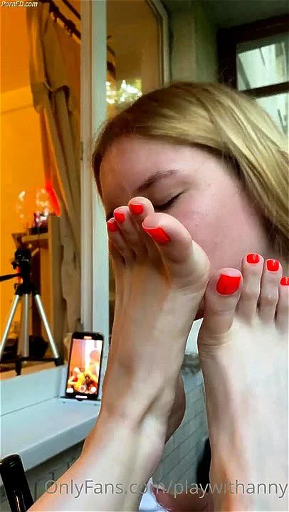 Her Foot Slave