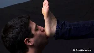 Watch from 0:05:05