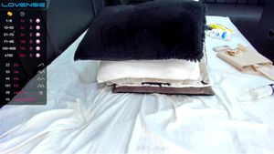 Perfect Booty Webcam thumbnail